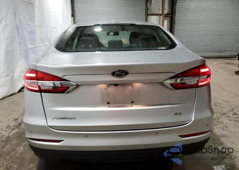 2019 Ford Fusion Se z USA, uszkodzony, nr VIN 3FA6P0H7XKR265847